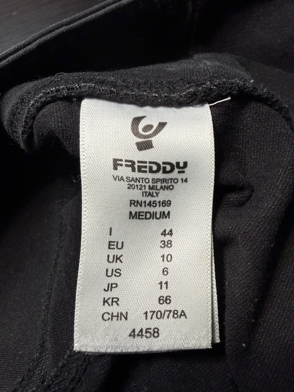 Freddy Women's Sleek Black Jeggings - Picture 3 of 4